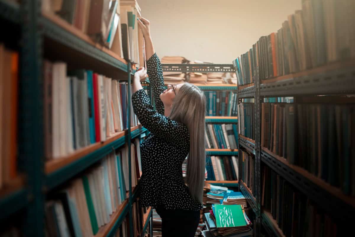 welk boek moet ik lezen? – Boekenplanken op maat