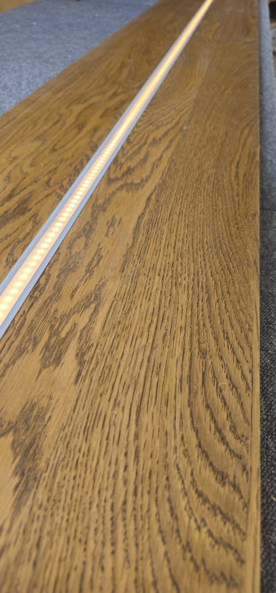 Hoe kies je de juiste houtkleur voor jouw zwevende plank?