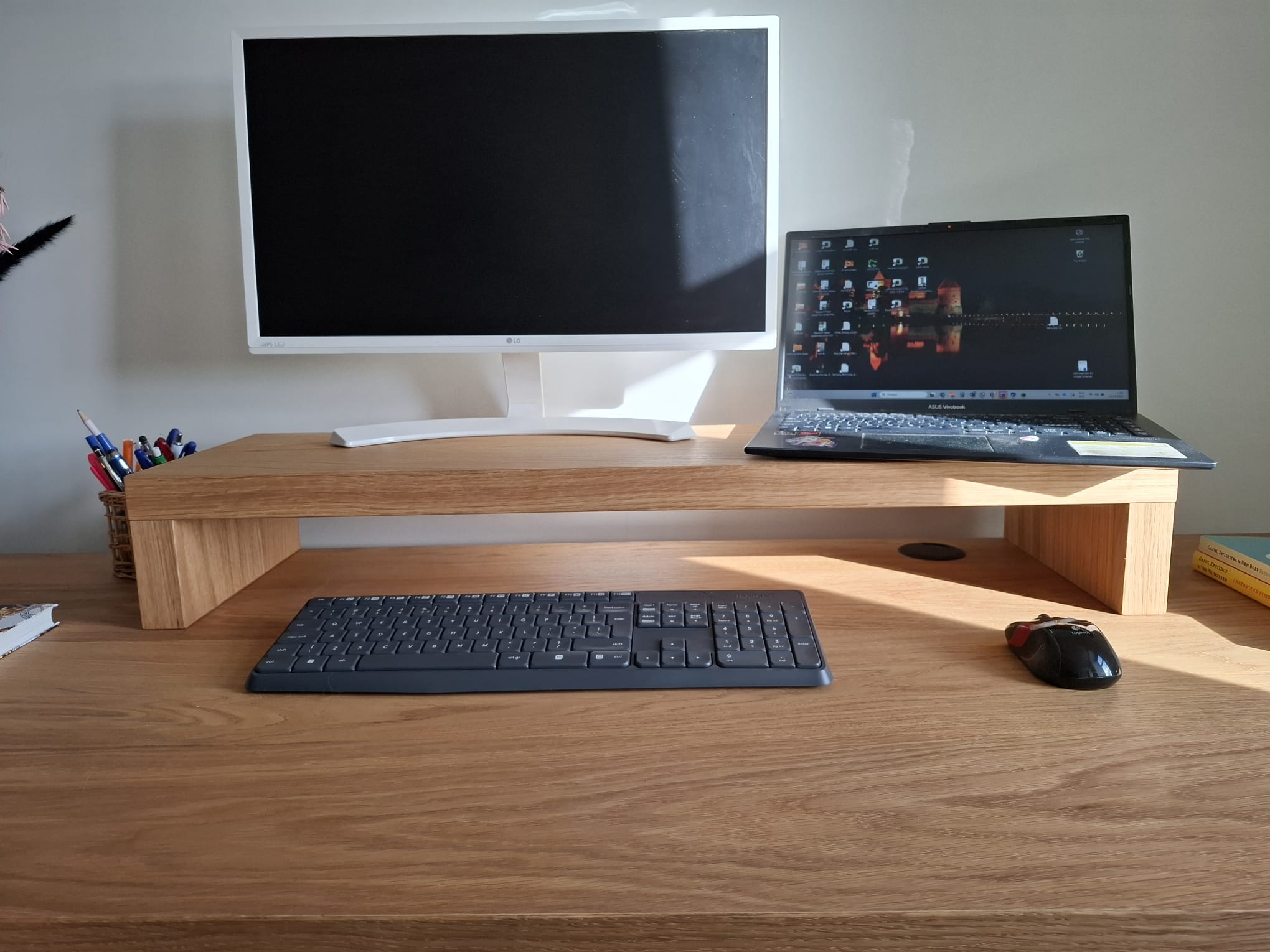 Schermverhoger op maat: de perfecte upgrade voor jouw werkplek