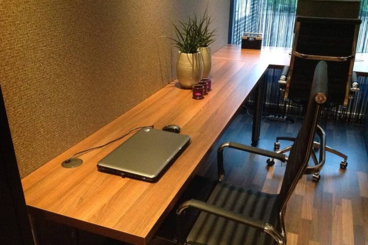 Wat is een normale prijs voor een bureau?