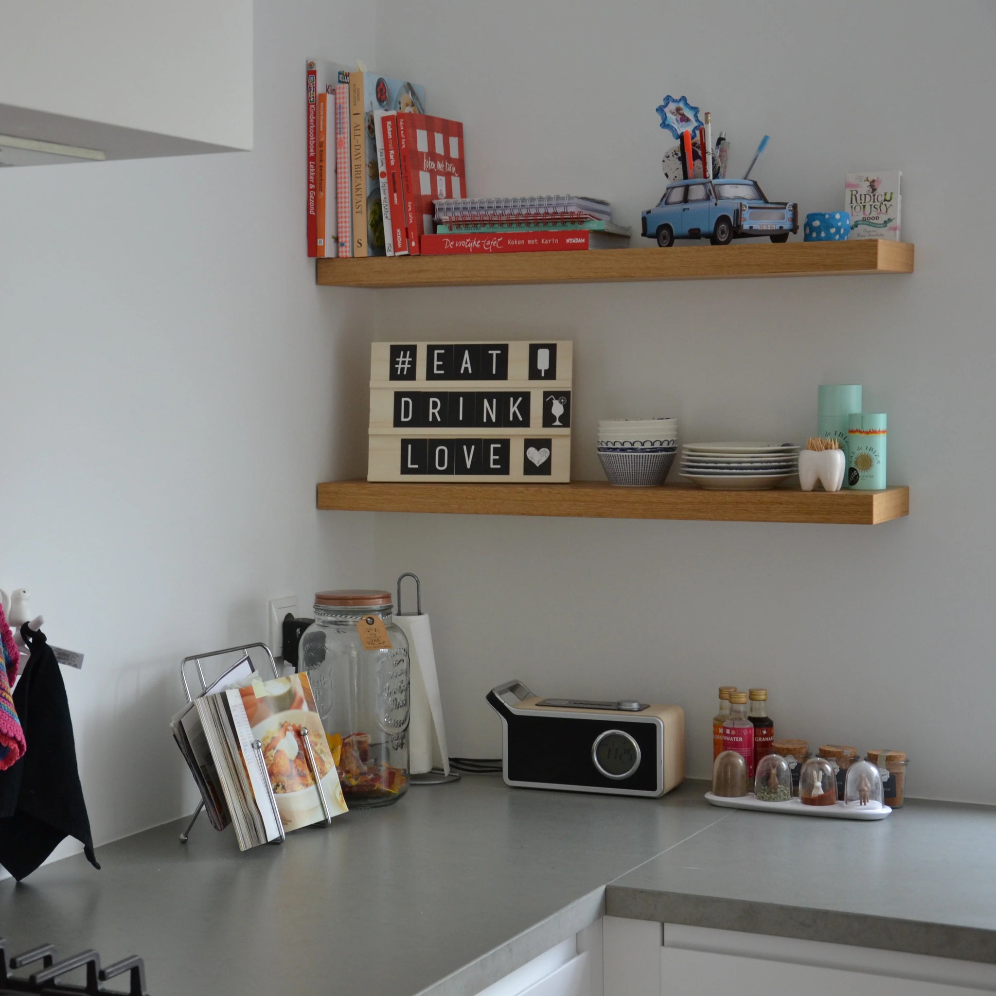 CASSA ZENO Muurbevestigde Zwevende Boekplanken voor Muur Set van 3 CASSA ZENO Muurbevestigde Zwevende Boekplanken voor Muur Set van 3